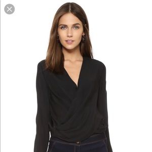 L’Agence Gia Black Top Size S (4,6)